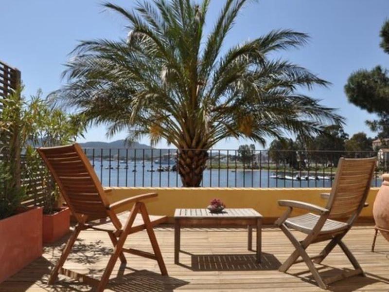 908A23F213A8B5E67E073C75764BF412