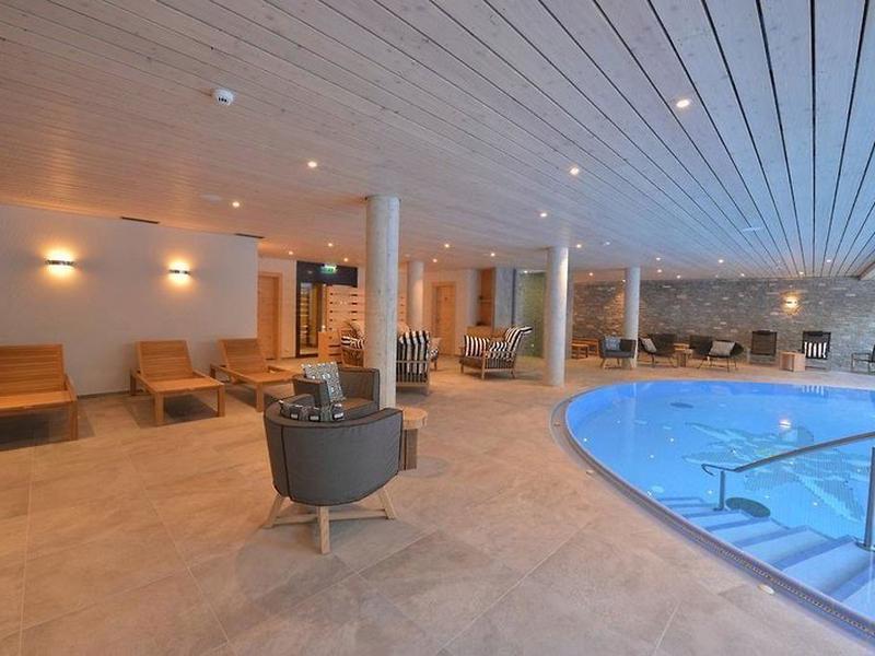 809047B72171BAA594B949A8A230AFBB