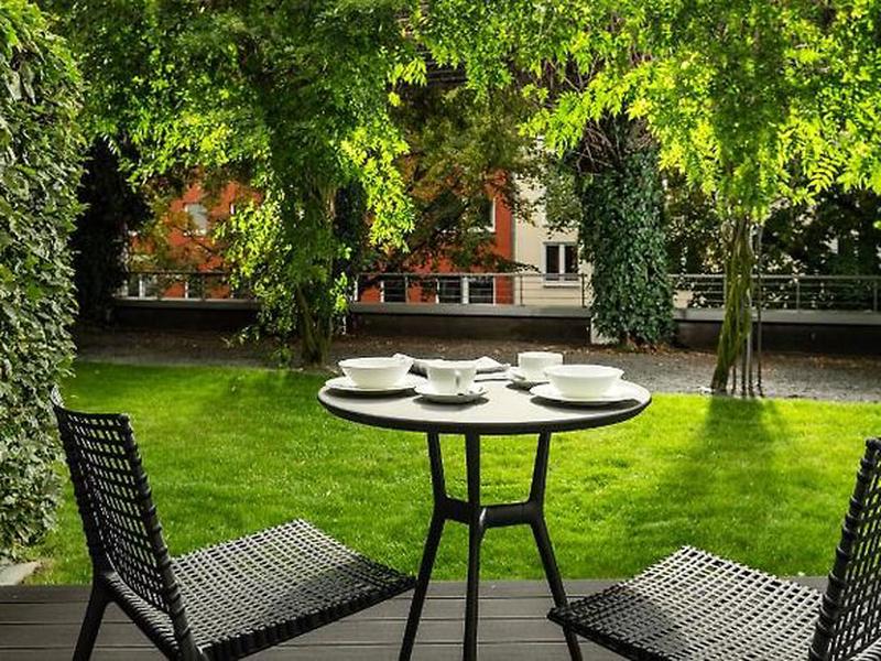 1874CAAF3DBFC2DFE2A0B067D3CBD334