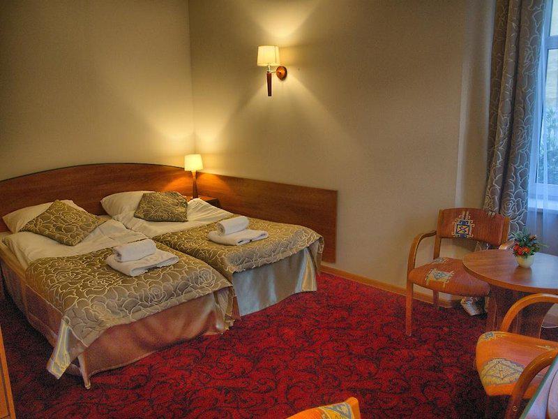 BC8DEB731D56165227FD95BDF9A10331