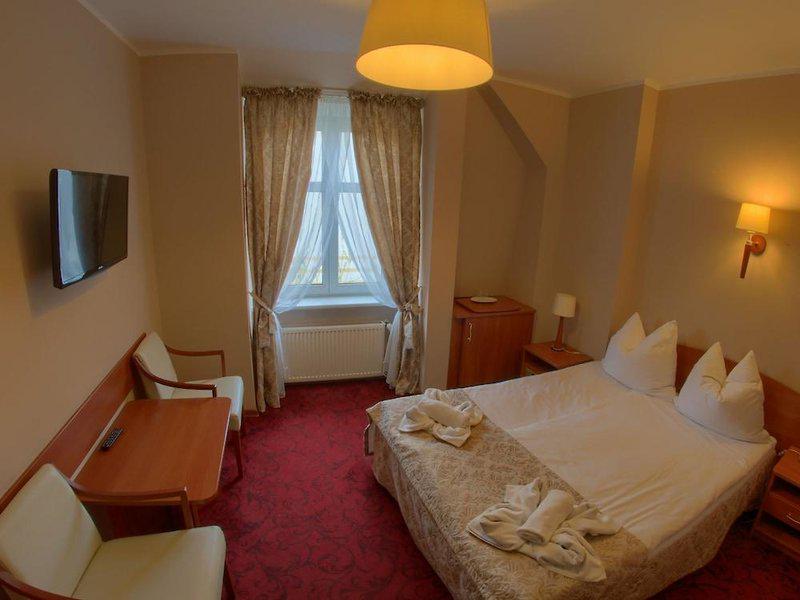 C68016C9B6390CD8658C2E2BDE26E8C9