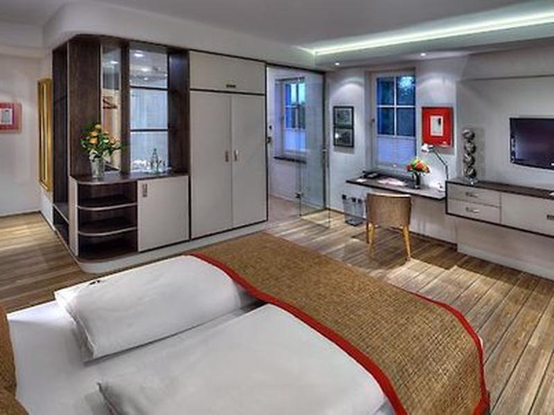 CCB825CF01B13A96A129A9A0ACF504EF