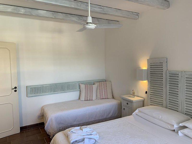 654B7E31EAF87C708EF4C8AE5DB8FFBC