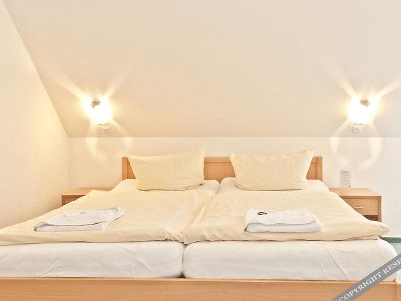 08F868D14F50E08C2D433CCEFD4BE705