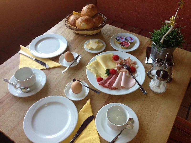 E57EBCD4EA114CC6A6D7FC4F02BCB09D