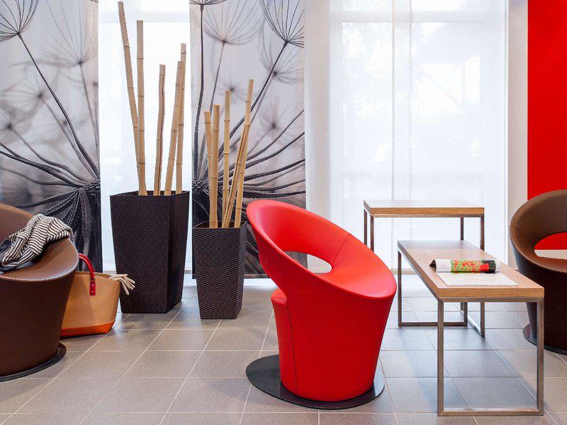 9AEF62B7E1DA3B5DADAAA8ED302C9FEC