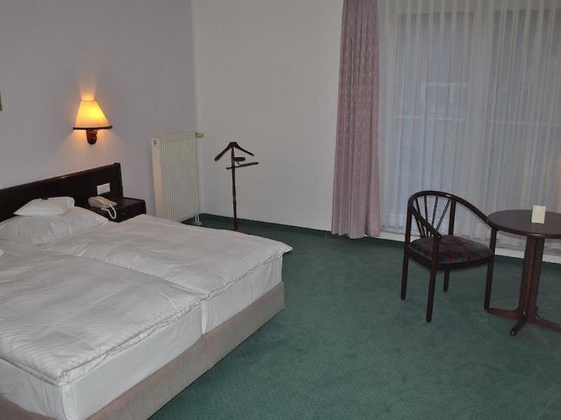 CC9C630B140C9079B257C5DEC446D9AF