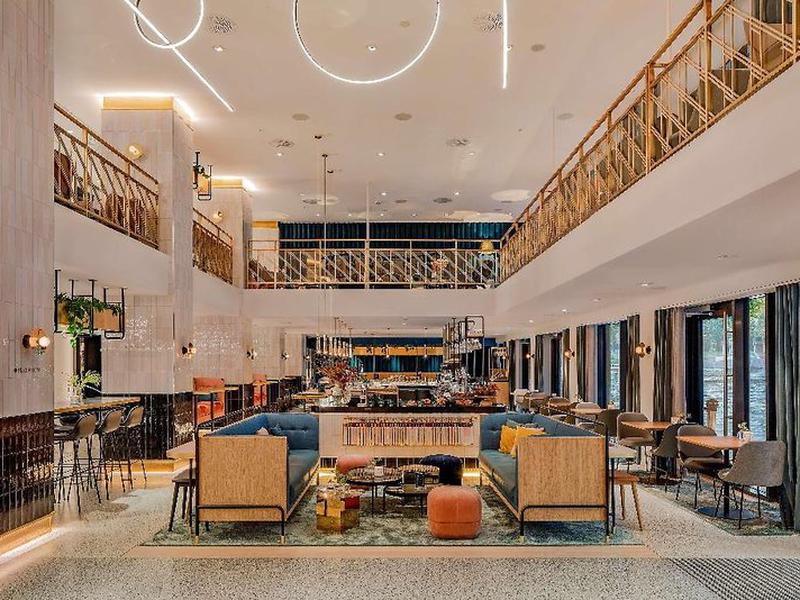 969903CF4B8605CE52AFEA538D6FF58C