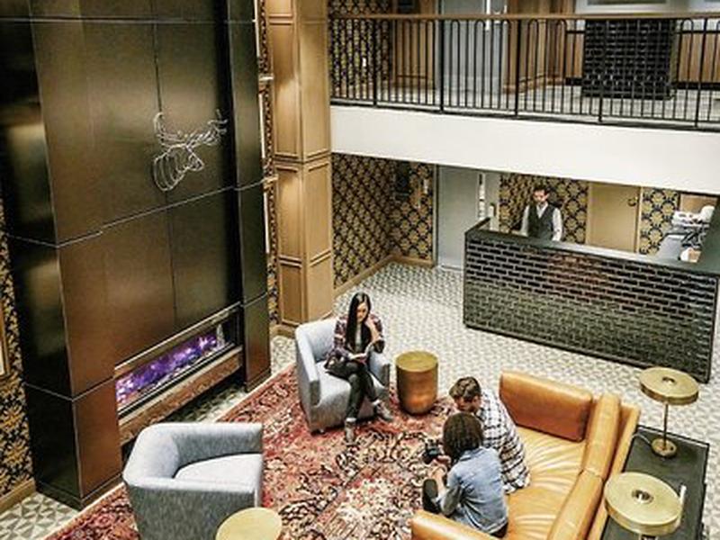 B6B74E642C83C3BE1C8A5476A7A553D8