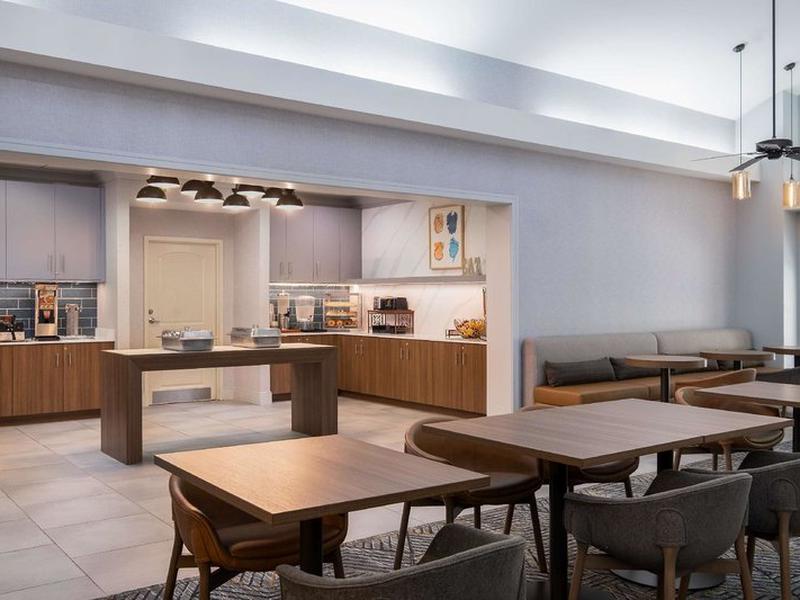 7870FED4FA9047D2F3CA3436A8E6F163