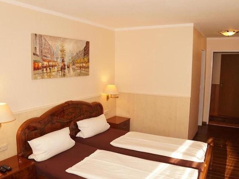 7200E1E043E586206D15BB8ED301499D