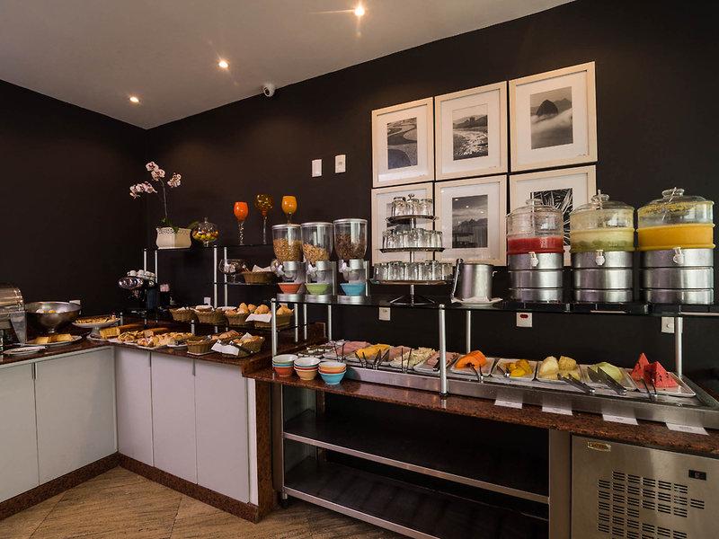 9DC6DEEF2BDD4F3B57FA22BB28B134FA