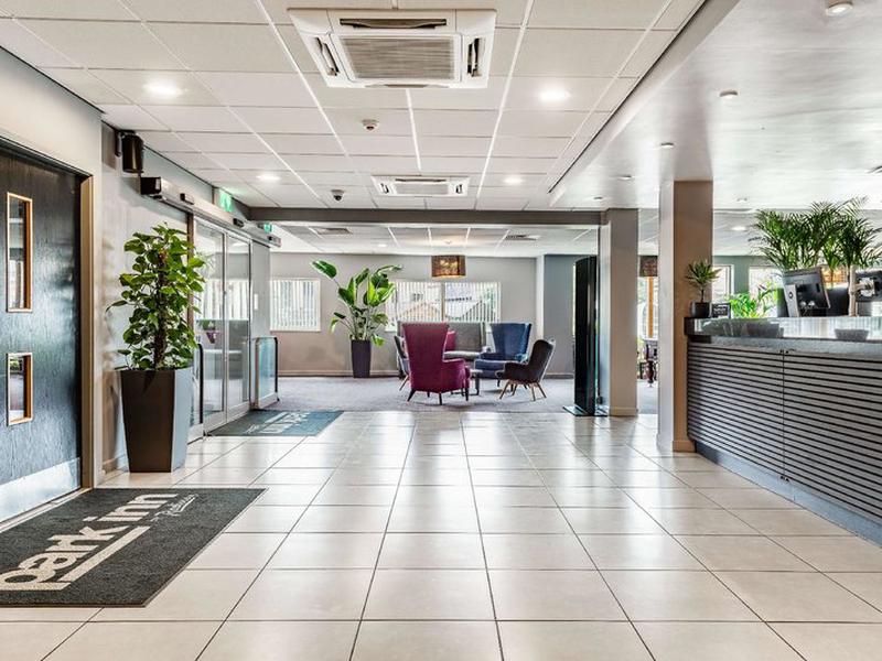 30CE5E10D4C1984CA3902FAEED7AA3D5