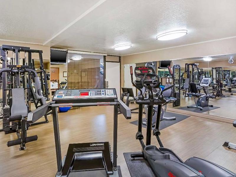 6E6B2E0C525DECFF64BE8D52E780B3DA