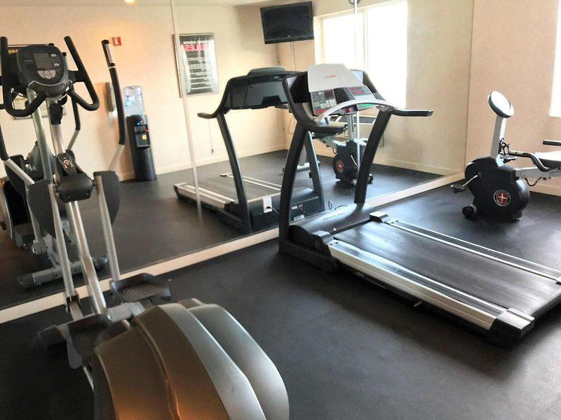 3B979DA5EEFC38DEEDFA9AD93C69813A