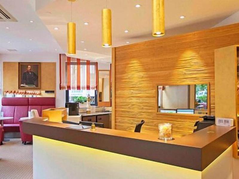 F617C4B9ECEE0D332C7405512181757D