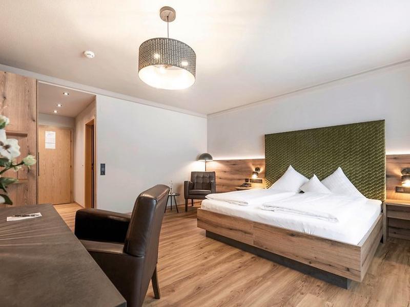 DDEDEEE59BBB0660B11554621812E7A1