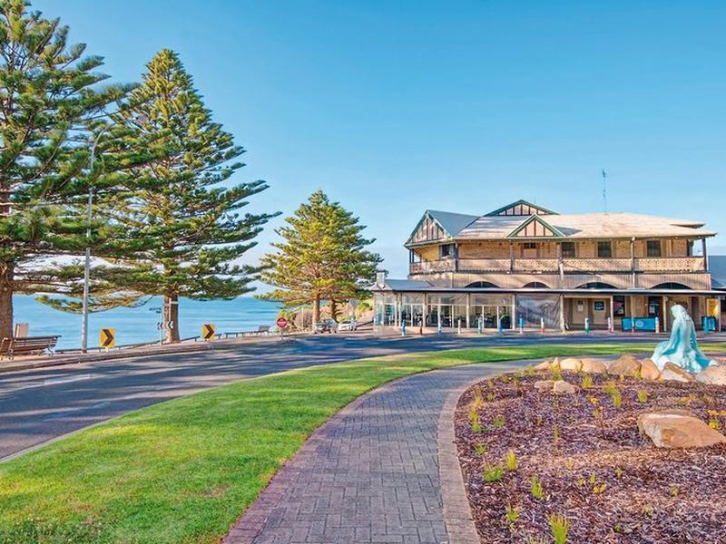 3184DF04F6966D83AAFE677AF8683FBA