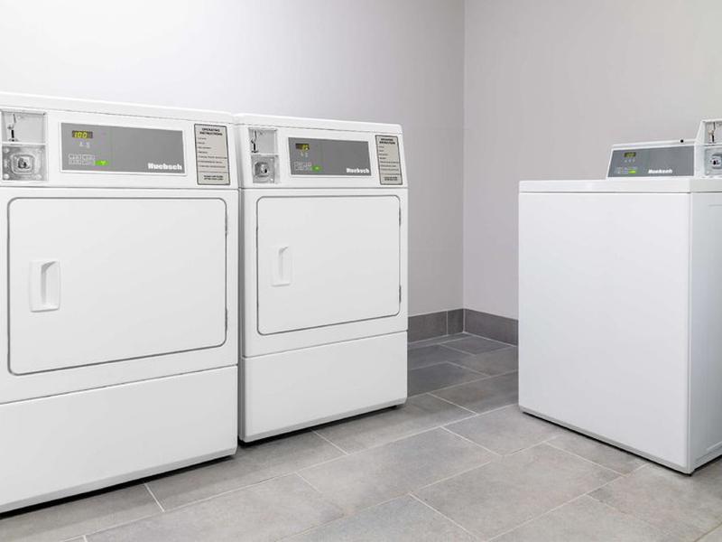 25B6E318CD9BD83191FDDEE0510C5EDE