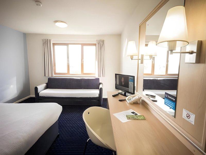 C70A06E690401F3593499843E37D4C5F