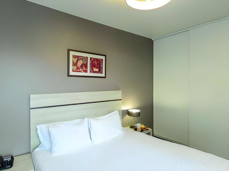 60B90F9F3610DAB68E5F82C2C2FFA577