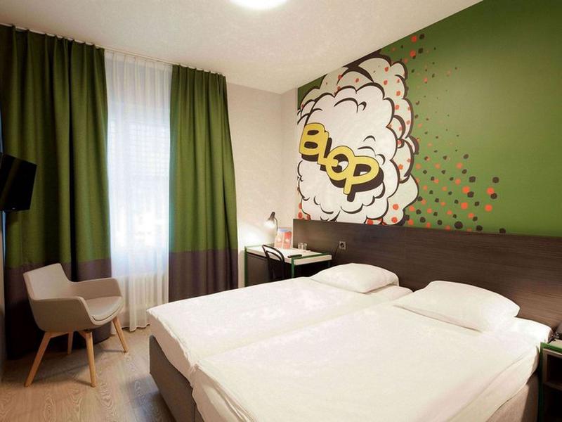 5371FFD346B4FC4A3AE288E411FE3E3C