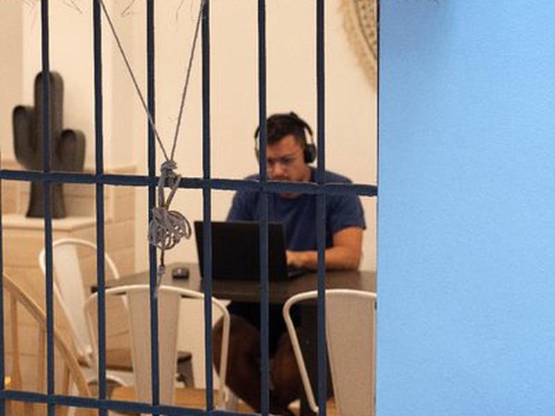 2F7BB9020E2E419750051A1C81E27923