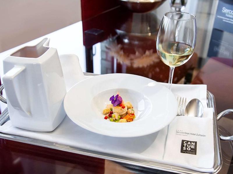 BA3E77237DC1E31CFDDEACF55D4318CC