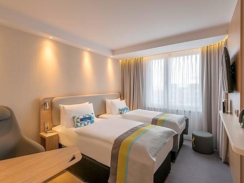 FDB765ADD65B5B12C4D963A969895F99