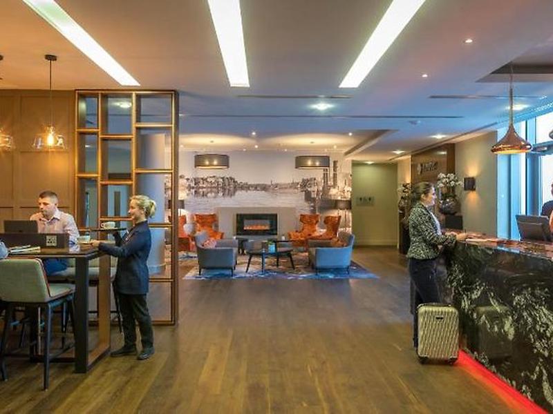 17E1F5F0D574F9967FCDAA0B987D67E8