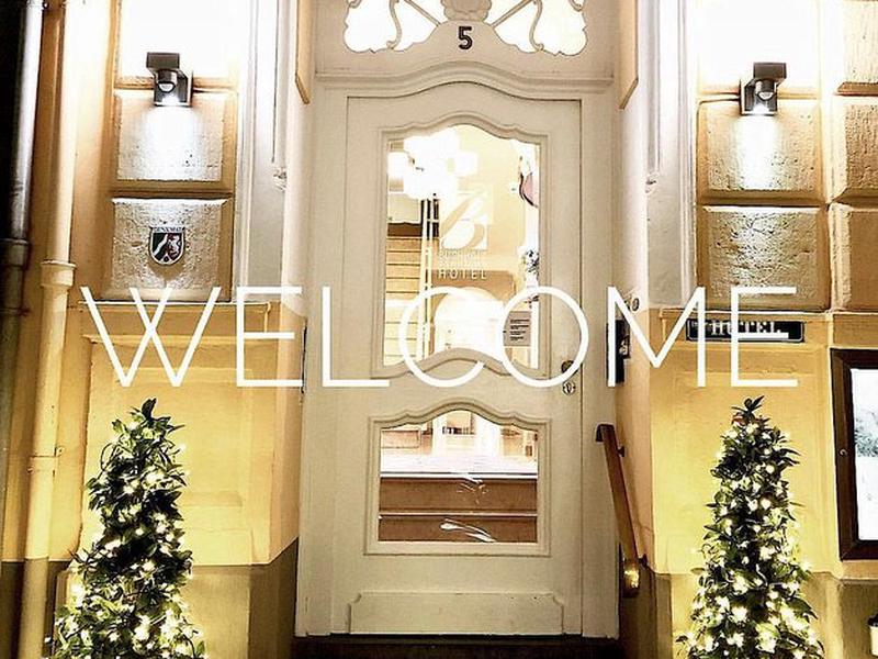 761D932D578F4010046E9AA6958B2A39