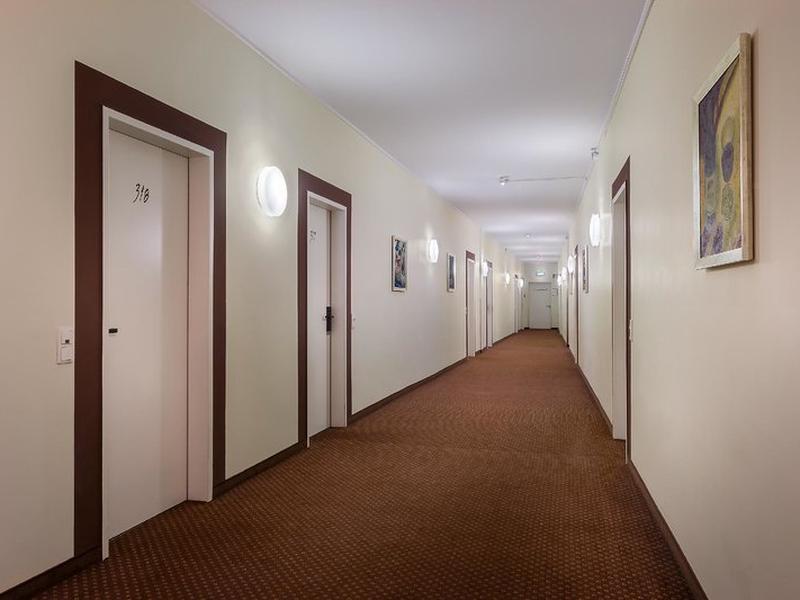 CF1F8E99CBE510E0E70FF15874DE39CB