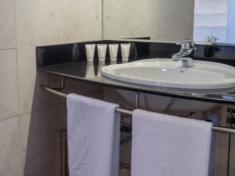 D4B72BCE9825BE370802C34CC75A5A7A