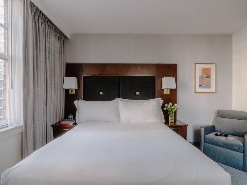 C10979C5E2327FAE9945AD1DA494B6F8