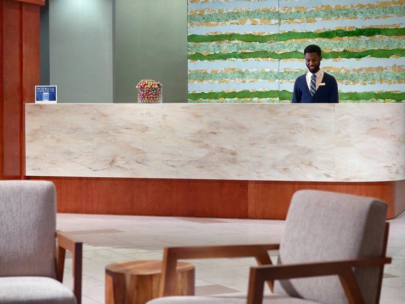 E2AA03DF37D69644AB5A2B8F73A39B4E