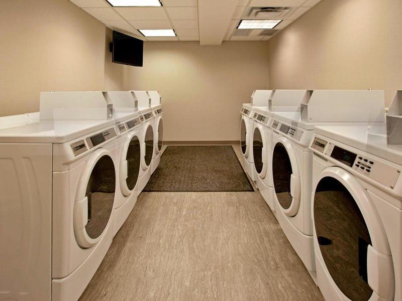 BF282B144BA67A8DDE733F47E708AC73