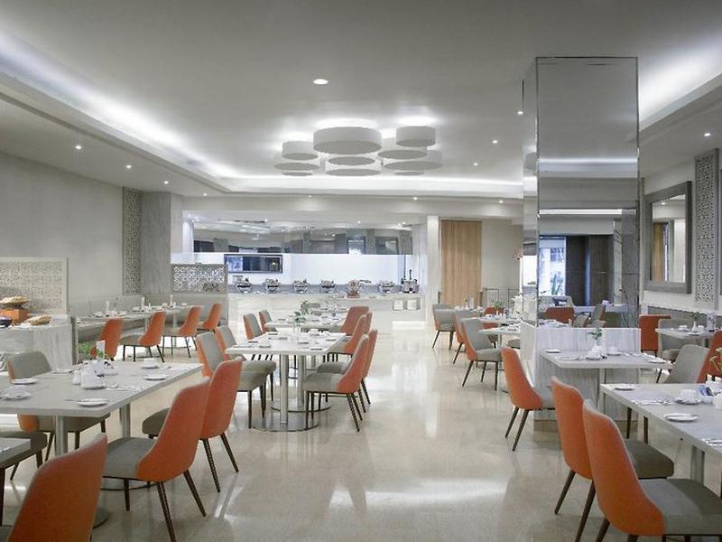 35C6E82832C4207D9BDD0E23947A2197