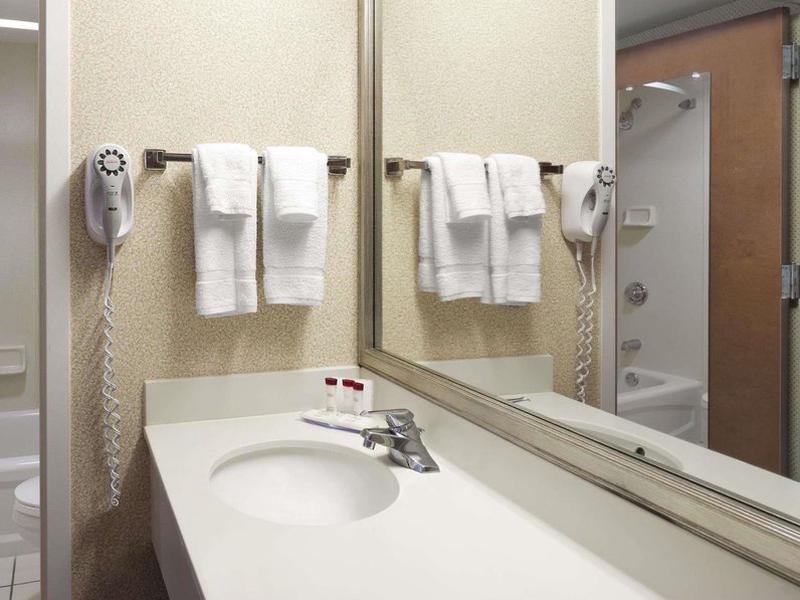 A44BFB19884F81F0A18E37B8A5DB7AB0