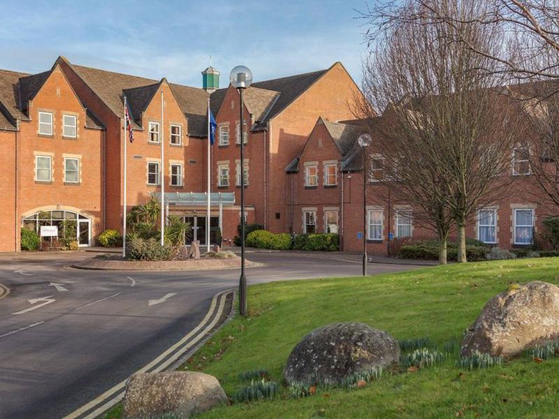 C4D7FB7FE9B3E07AB3145A8184C0332A