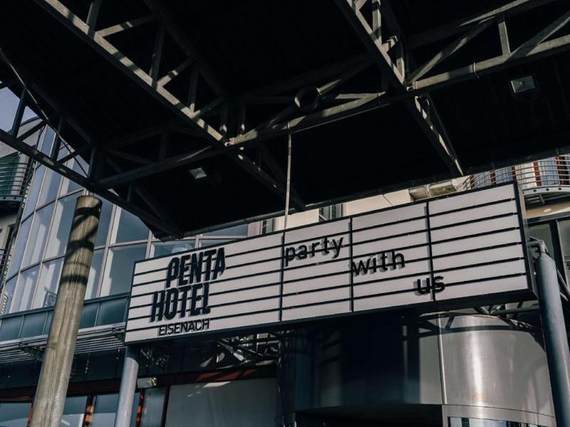 03BE69EC1F6B958AF1FCF8571806334C