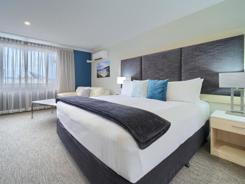 E036FAF484F4928356A83E31695A0D79