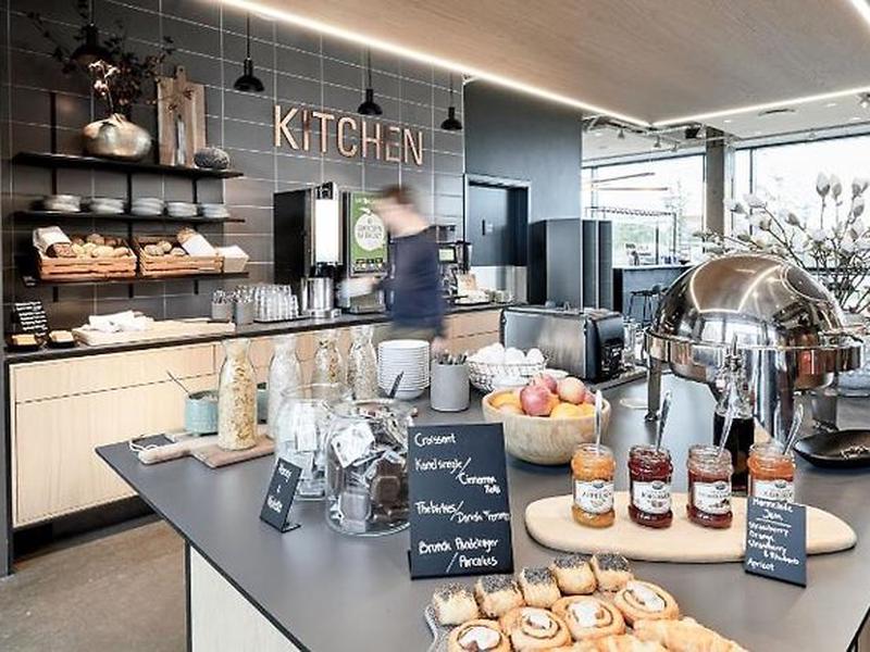 F6ED6A74BE449F3E5595FB25CB6787DE