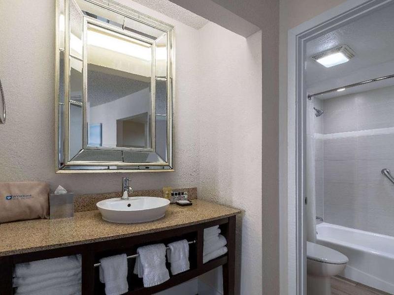 9FF59092995447ACE4C3109C3B51D643