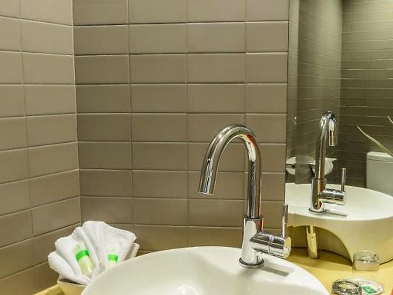 872A514C2C1F230ED01EE3B4442B8BCC