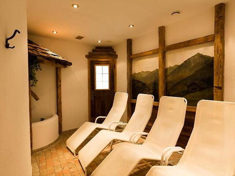 7F59F9B2BE4BAB1047EB682363ADF1BB