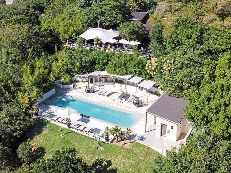 9805B83FB3139B15A26F2D5A4BF3B6B9