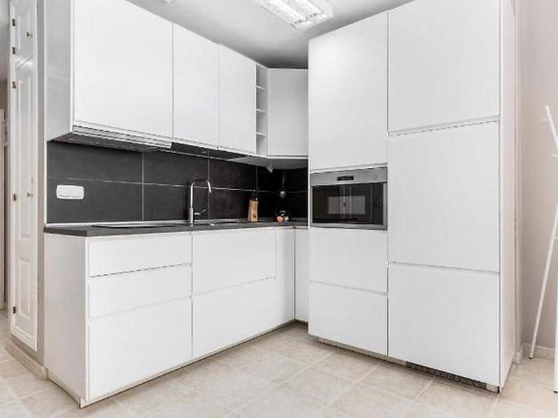 60D5B99060B4E3D1A75D252F41EB214F