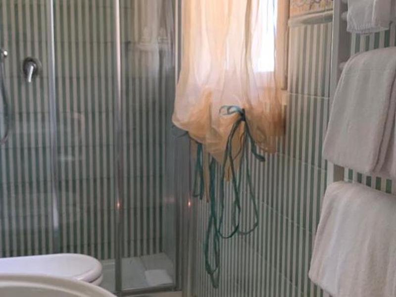 B3A2176F245343860E429BBB04613D48