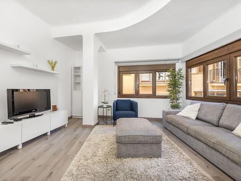 D1A12FCDA3768B518E9D40C33D218B06