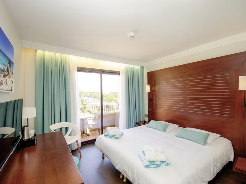 B78411EE62B7F006A1BD84DFF413F5BF